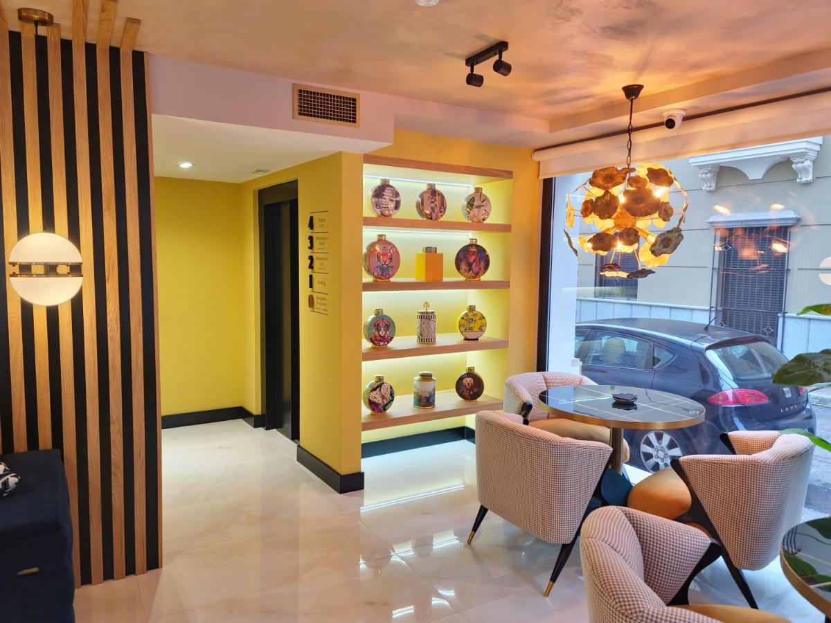 Hotel Suites Moma Centro วิลยานูเอวา เด ลา เซเรนา ภายนอก รูปภาพ