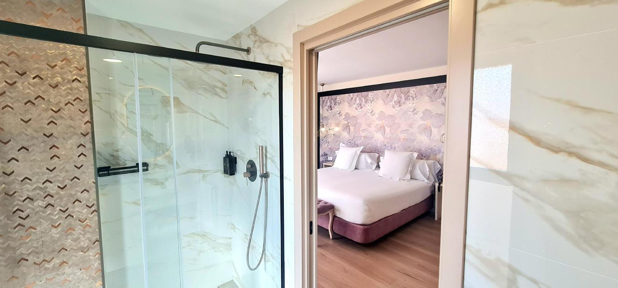 Hotel Suites Moma Centro วิลยานูเอวา เด ลา เซเรนา ภายนอก รูปภาพ